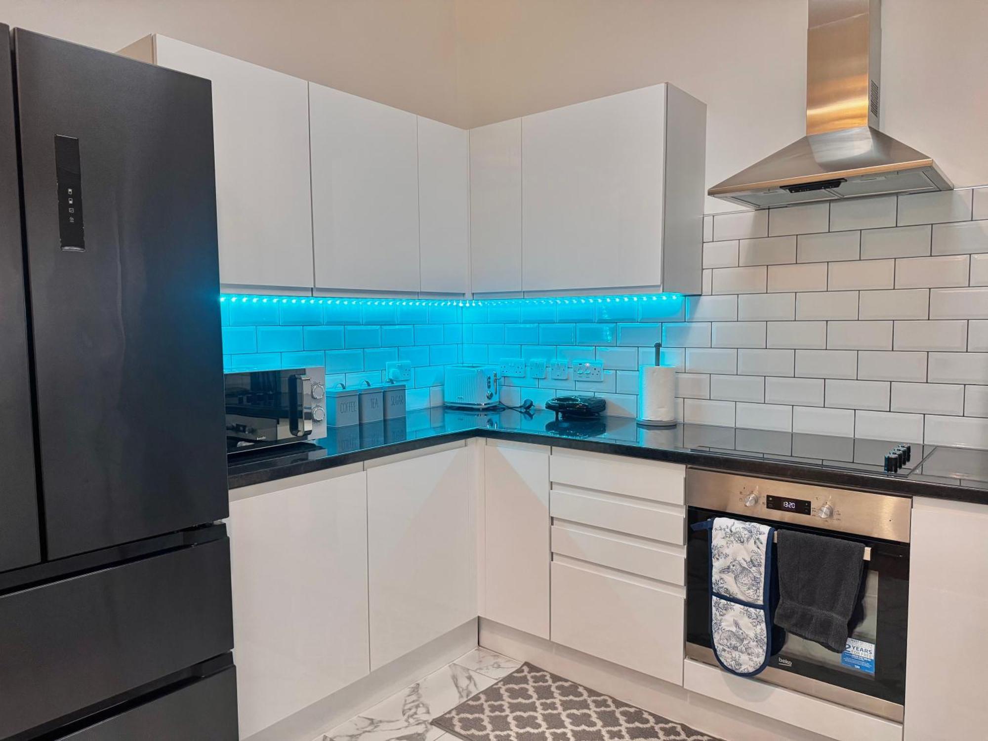 Modern 1-Bed Apt 30Min To Central London & Parking Eksteriør billede
