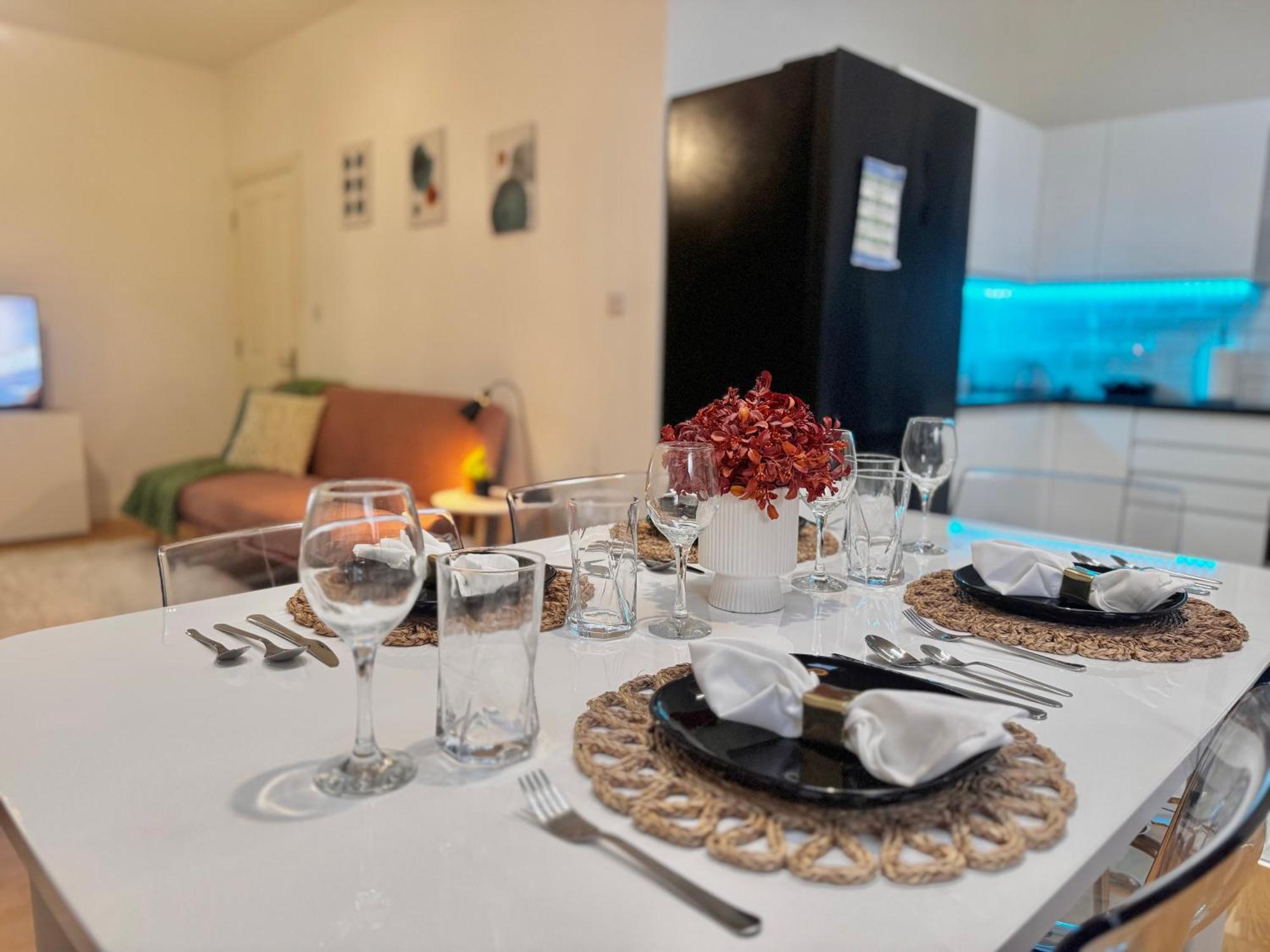 Modern 1-Bed Apt 30Min To Central London & Parking Eksteriør billede