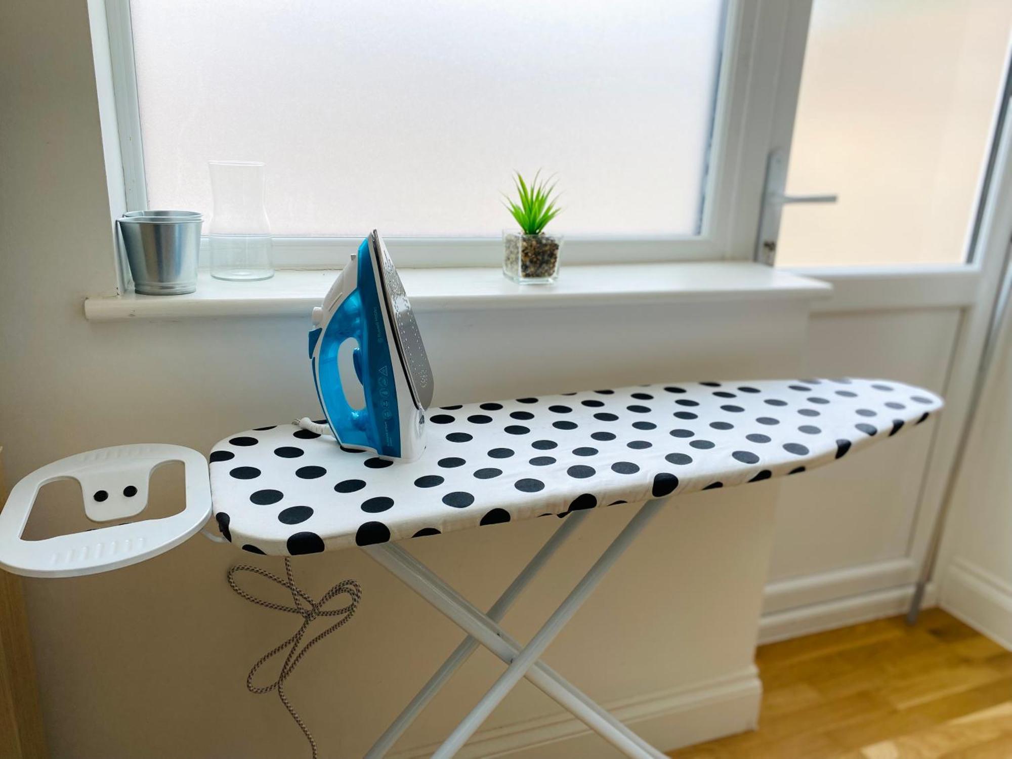 Modern 1-Bed Apt 30Min To Central London & Parking Eksteriør billede